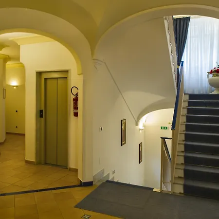 Hotel Bellevue Suite-2